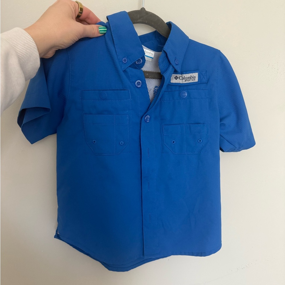 Columbia PFG Boys fishing shirt Bright Blue Short Sleeve Button Down Shirt